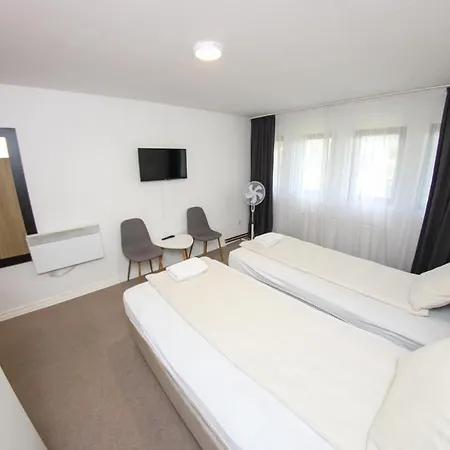 Like Guest house